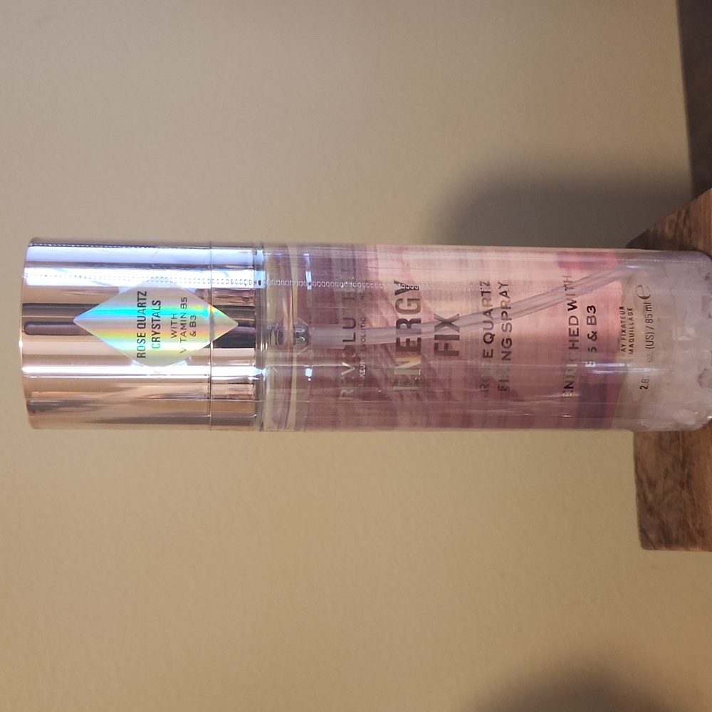 Revolution Energy Fix Rose Quartz Fixing Spray - Picture 4 of 4
